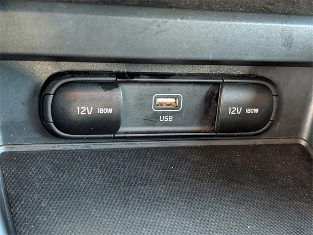 Used 2023 Kia Soul LX w/ LX Technology Package image 18