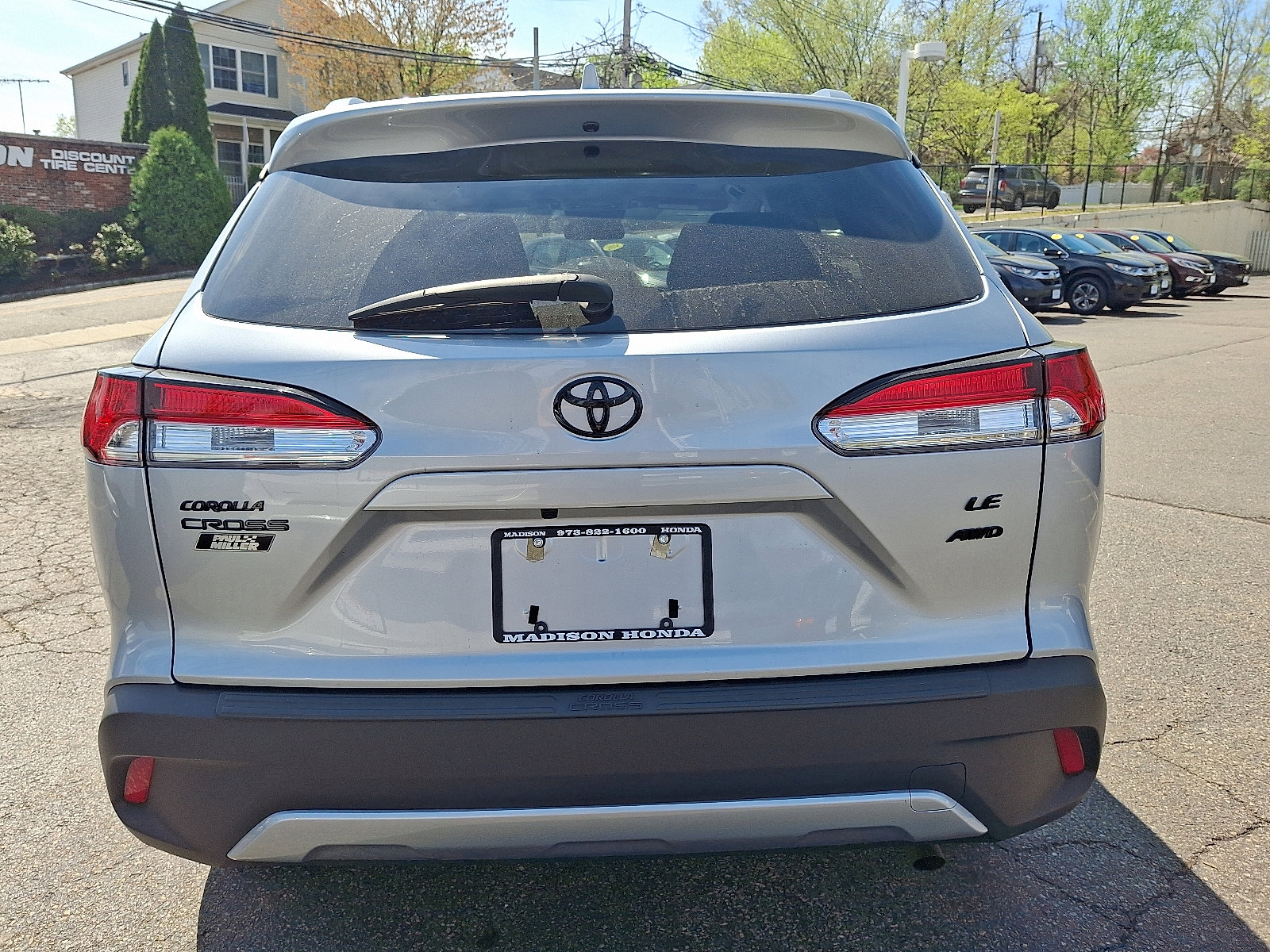 Used 2024 Toyota Corolla Cross LE w/ Moonroof Package AWD/4WD image 8