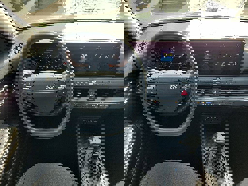 New 2026 Kia K4 LXS image 17