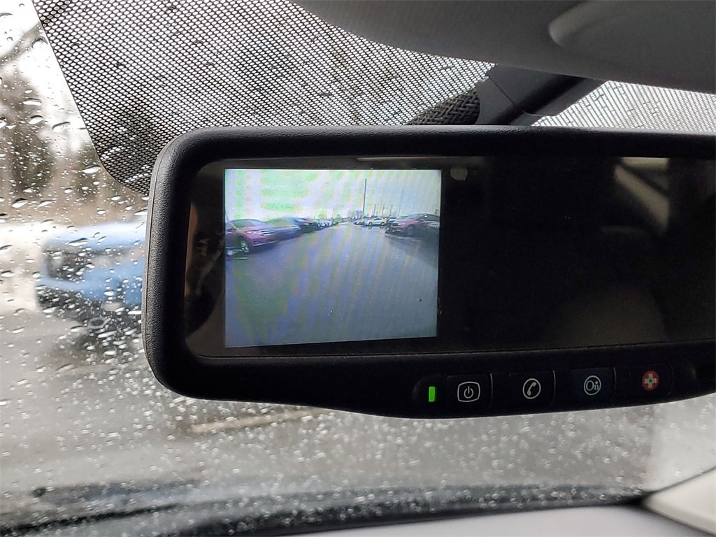 Used 2011 Chevrolet Traverse LT w/ Personal Connectivity Package image 22