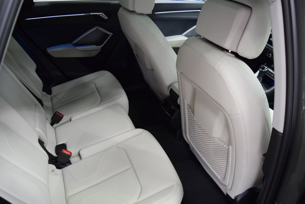 New 2025 Audi Q3 2.0T Premium Plus image 6
