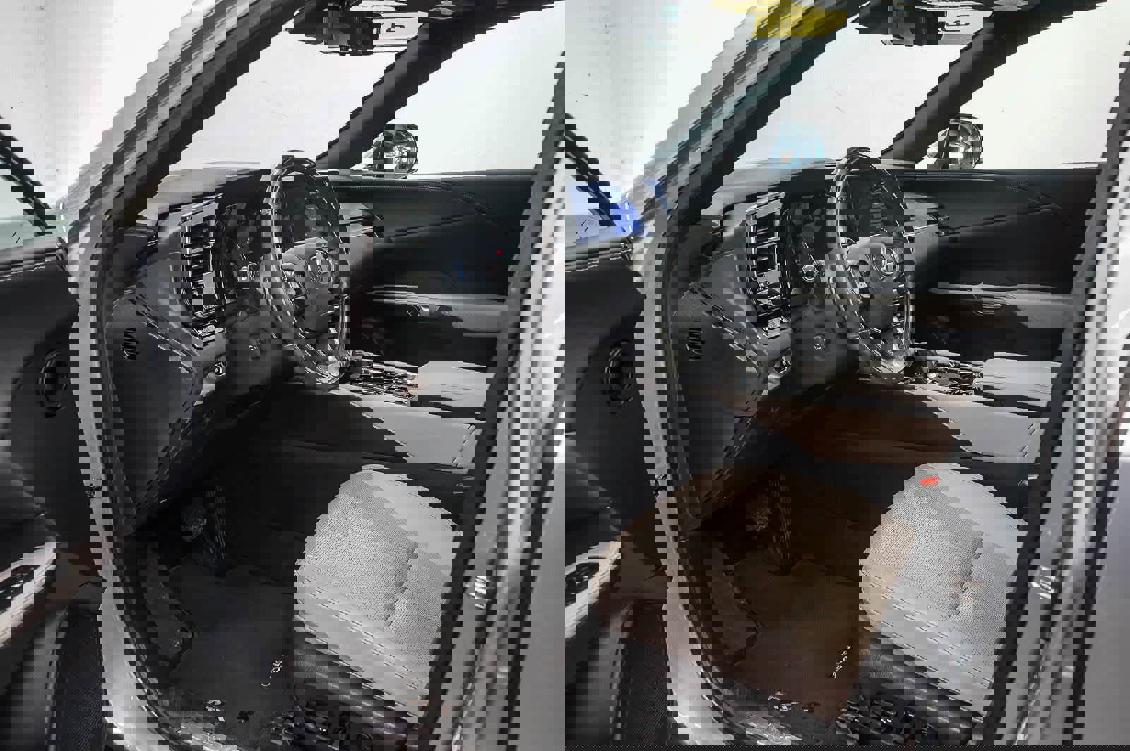 Used 2023 Lexus RX 350 Premium Plus w/ Cold Area Package image 18