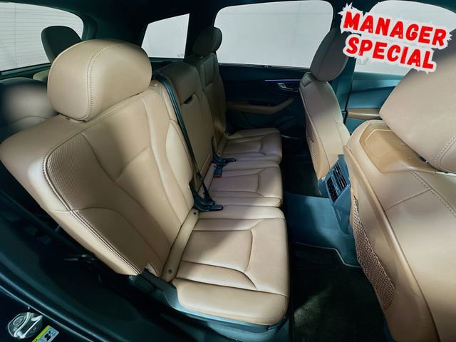 Used 2021 Audi Q7 3.0T Prestige image 30