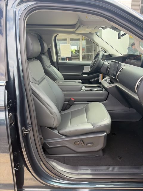 New 2026 Ford Expedition Active AWD/4WD image 19