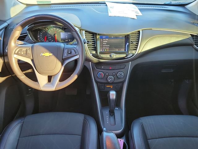 Certified 2021 Chevrolet Trax LT w/ Driver Confidence Package image 11