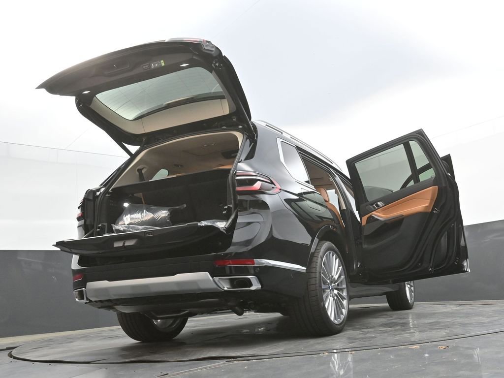 Used 2018 Chevrolet Tahoe LT RWD image 39