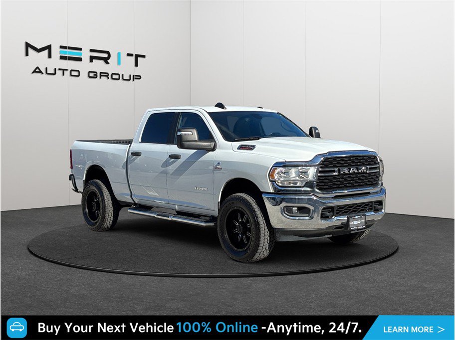 Used 2024 RAM 2500 Big Horn AWD/4WD image 1