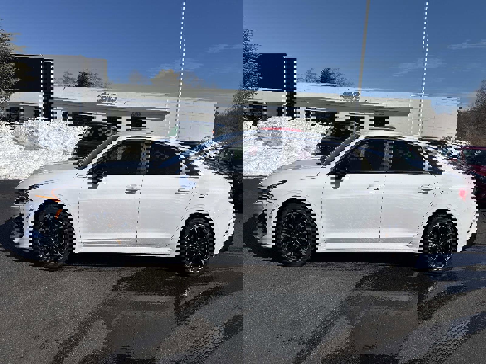 Used 2022 Kia K5 GT-Line image 2