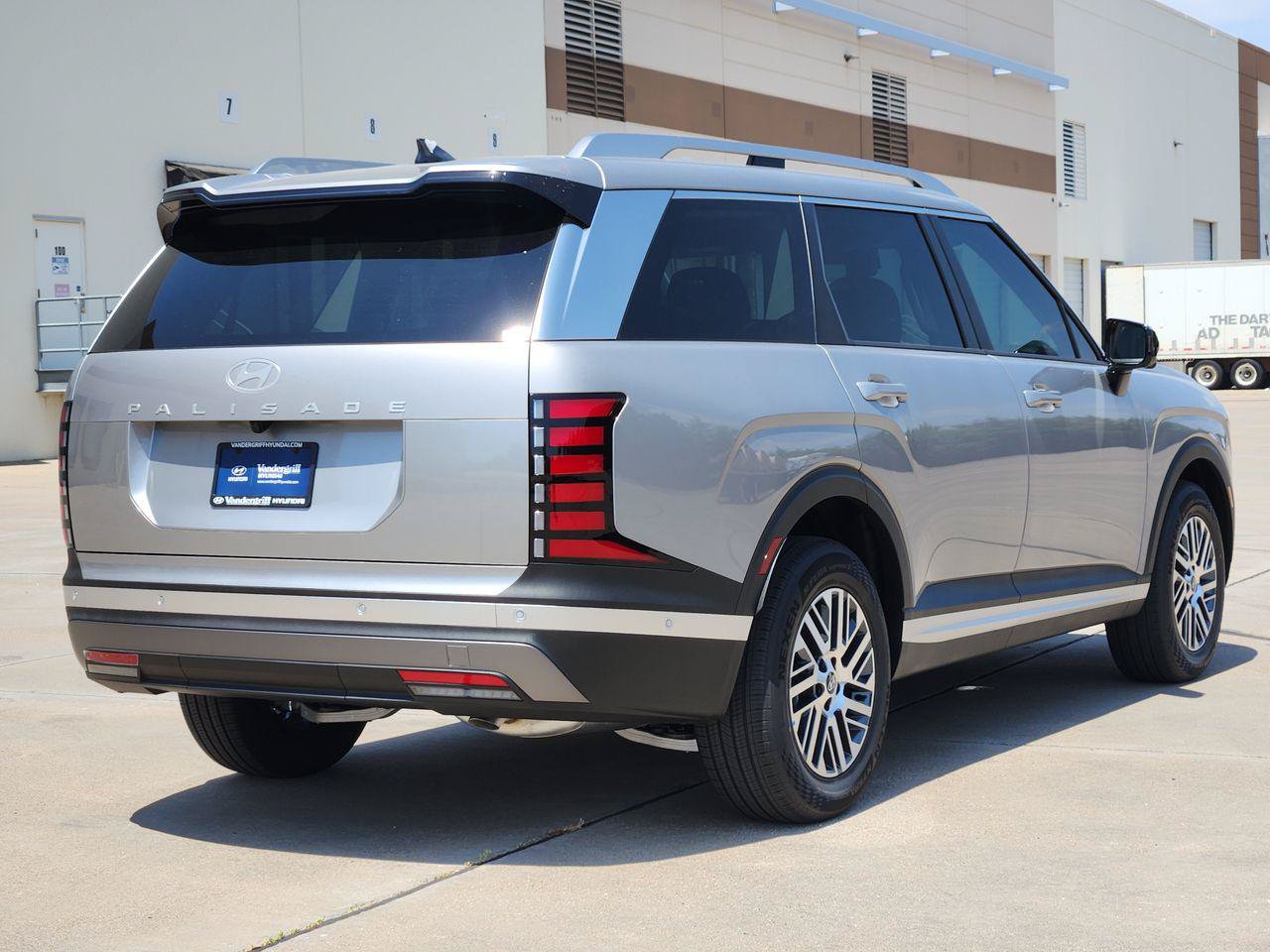 New 2027 Hyundai Palisade SEL FWD image 4