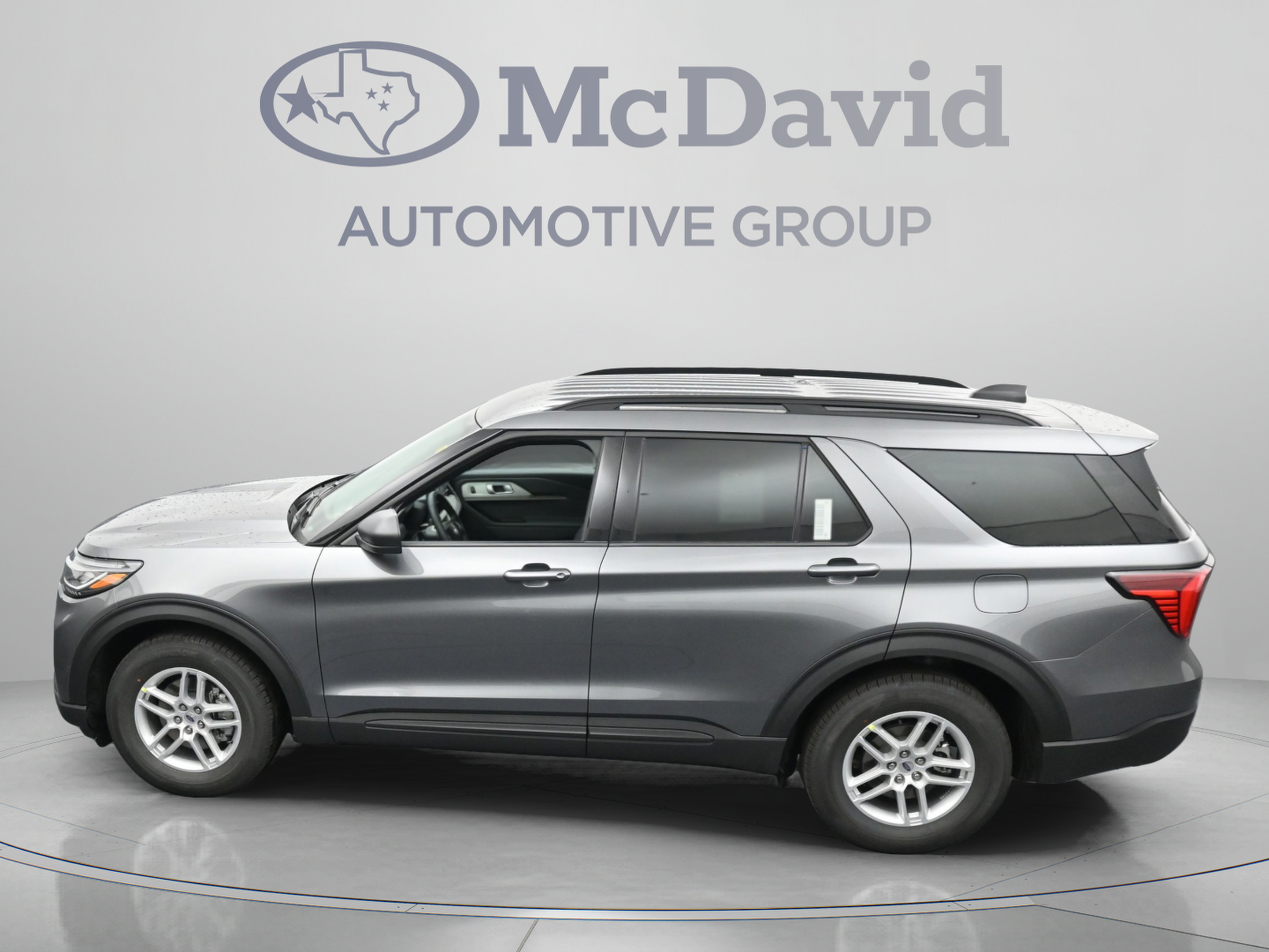 New 2027 Ford Explorer Active RWD image 21