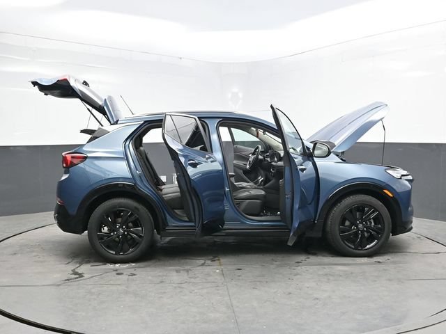 Used 2024 Buick Encore GX Sport Touring FWD image 52