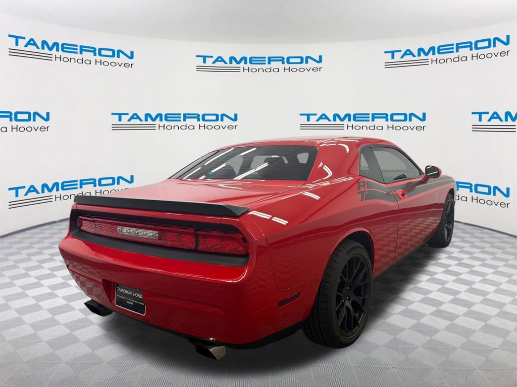 Used 2010 Dodge Challenger R/T image 5