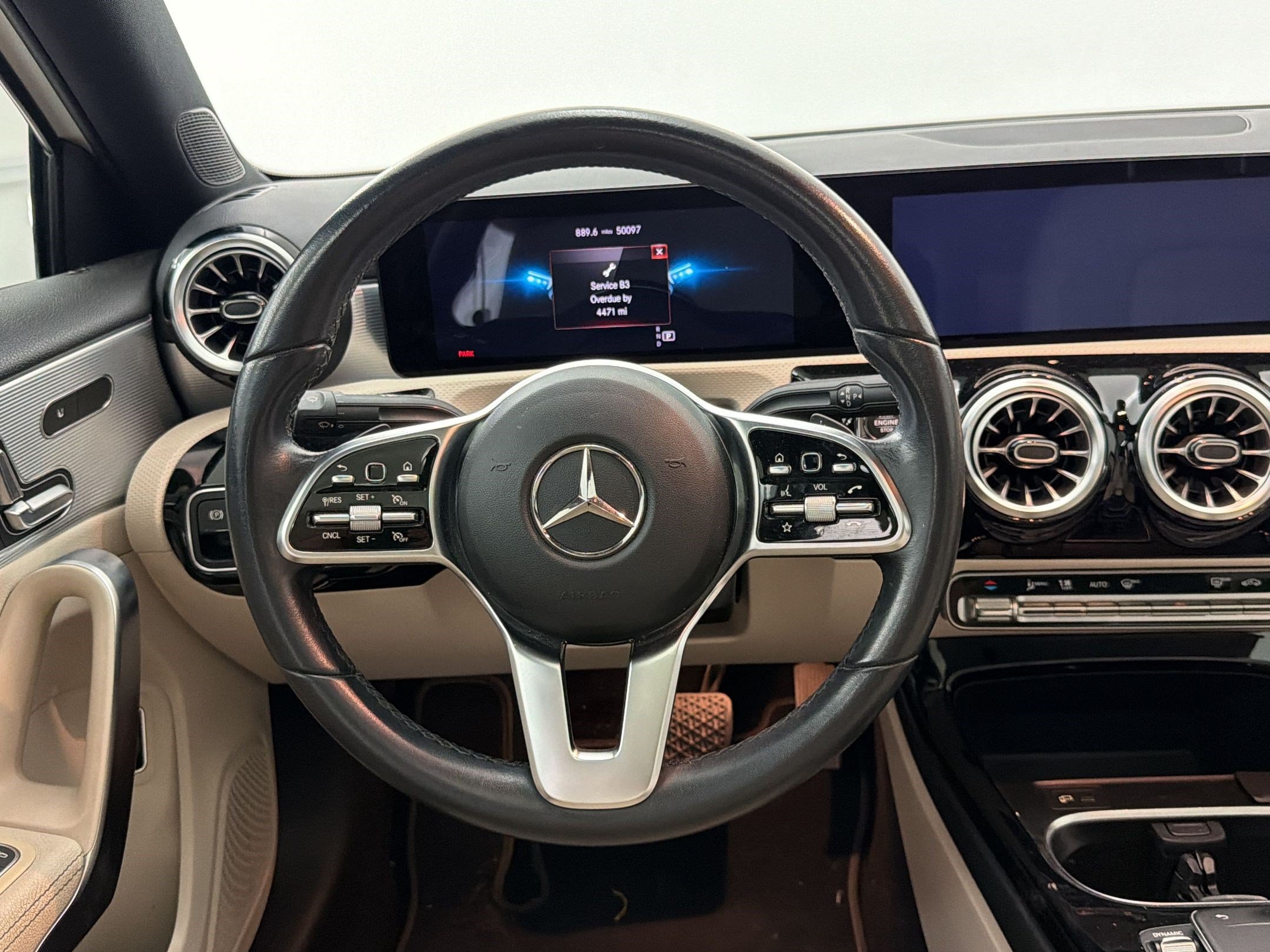 Used 2022 Mercedes-Benz A 220 image 11