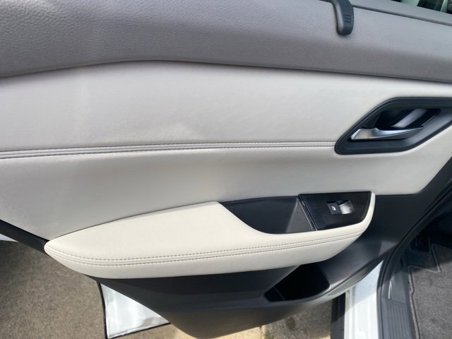 New 2026 Nissan Rogue SV image 12