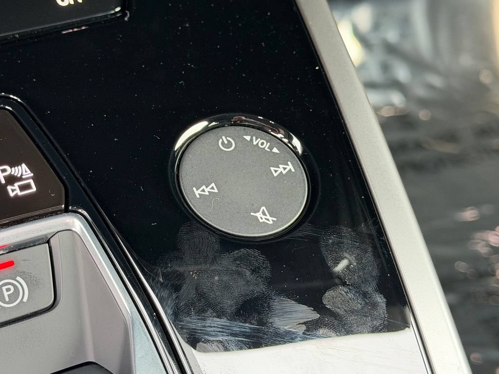 Certified 2023 Audi Q4 e-tron Premium Plus w/ Premium Plus RWD image 34