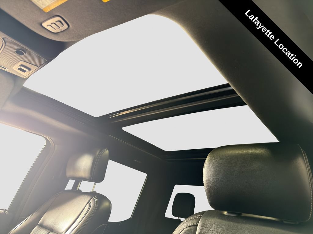 Used 2020 Ford F150 Lariat w/ Equipment Group 502A Luxury AWD/4WD image 11