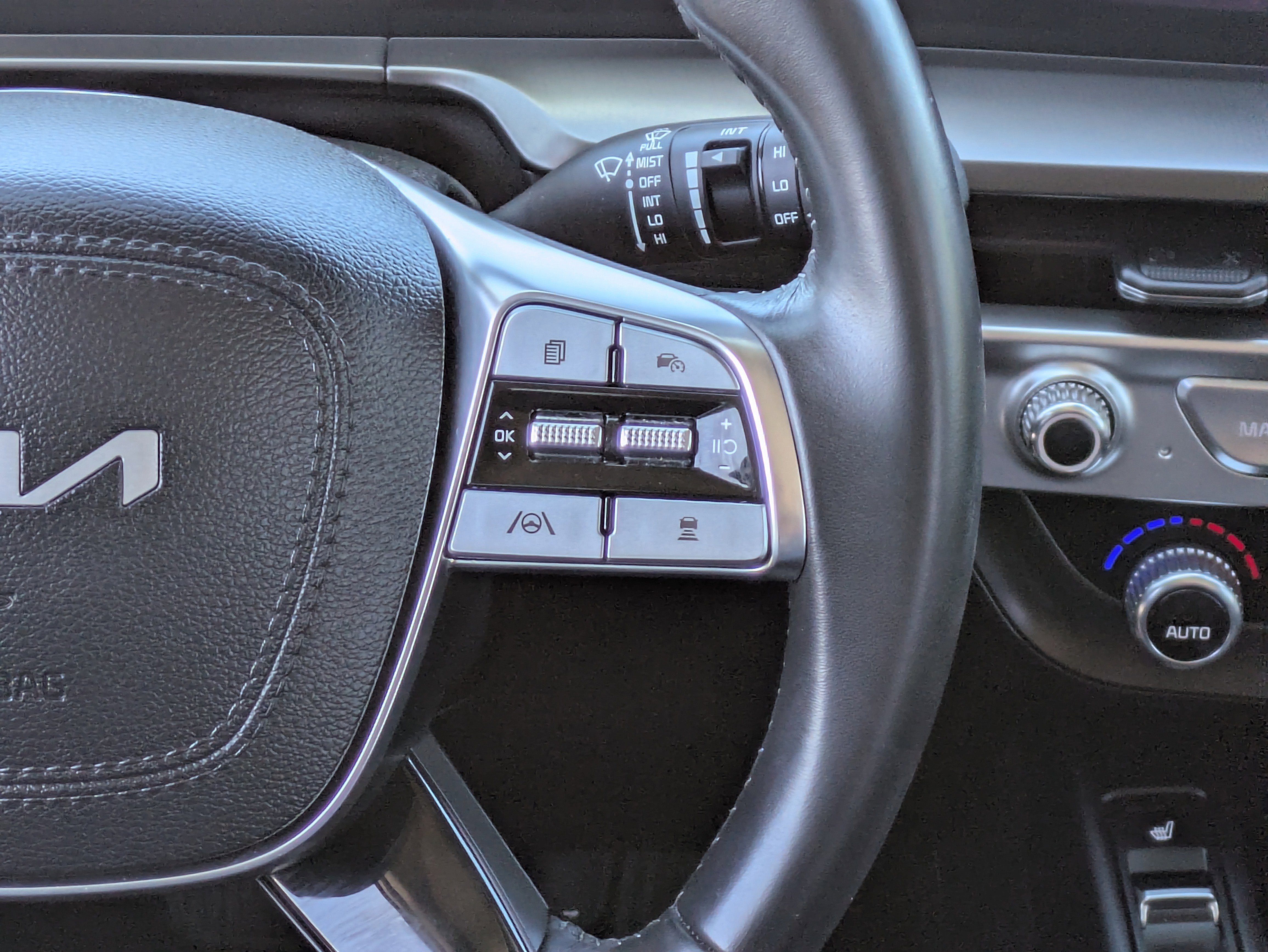 Used 2024 Kia Telluride S w/ S Sunroof Package image 22