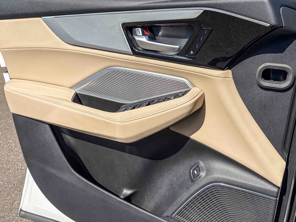 Used 2022 Acura MDX SH-AWD w/ Technology Package image 44