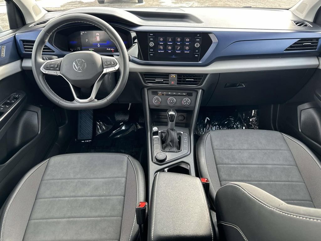 Used 2022 Volkswagen Taos SE image 16