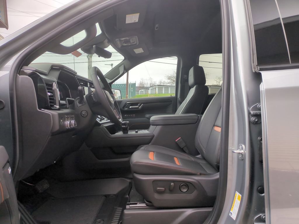 New 2026 GMC Sierra 1500 AT4 w/ AT4 Premium Package image 12