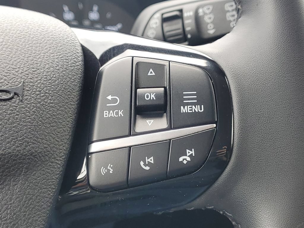 Certified 2022 Ford Escape SE w/ Cold Weather Package AWD/4WD image 24