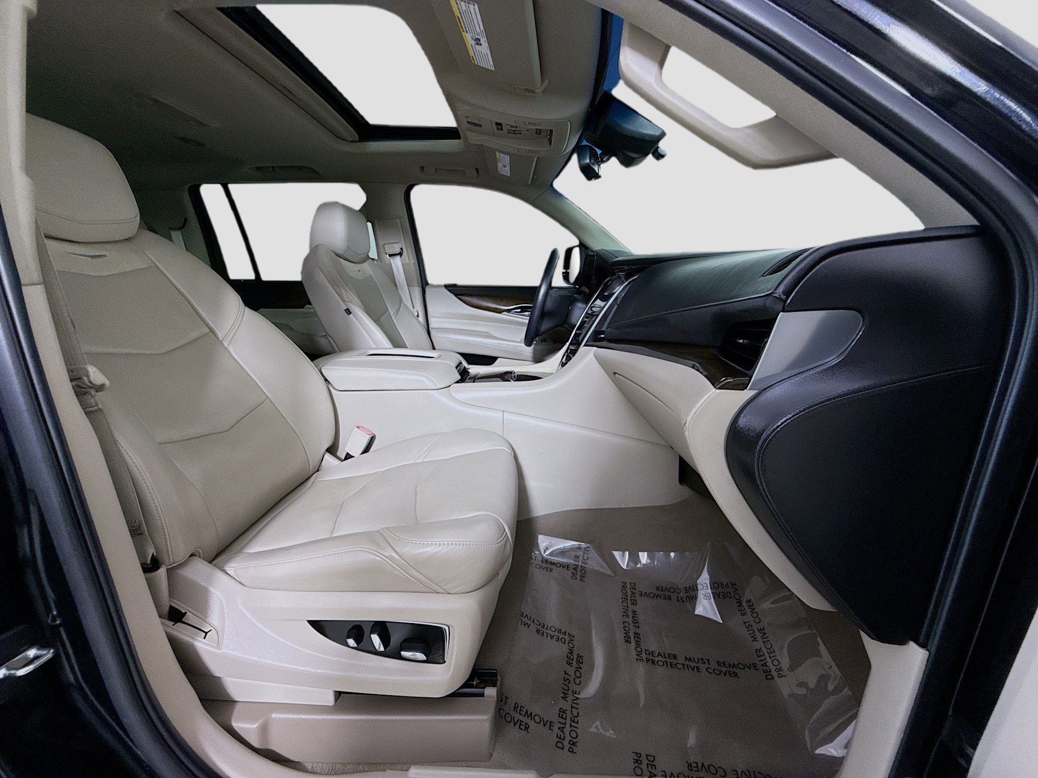 Used 2019 Cadillac Escalade ESV Luxury image 28