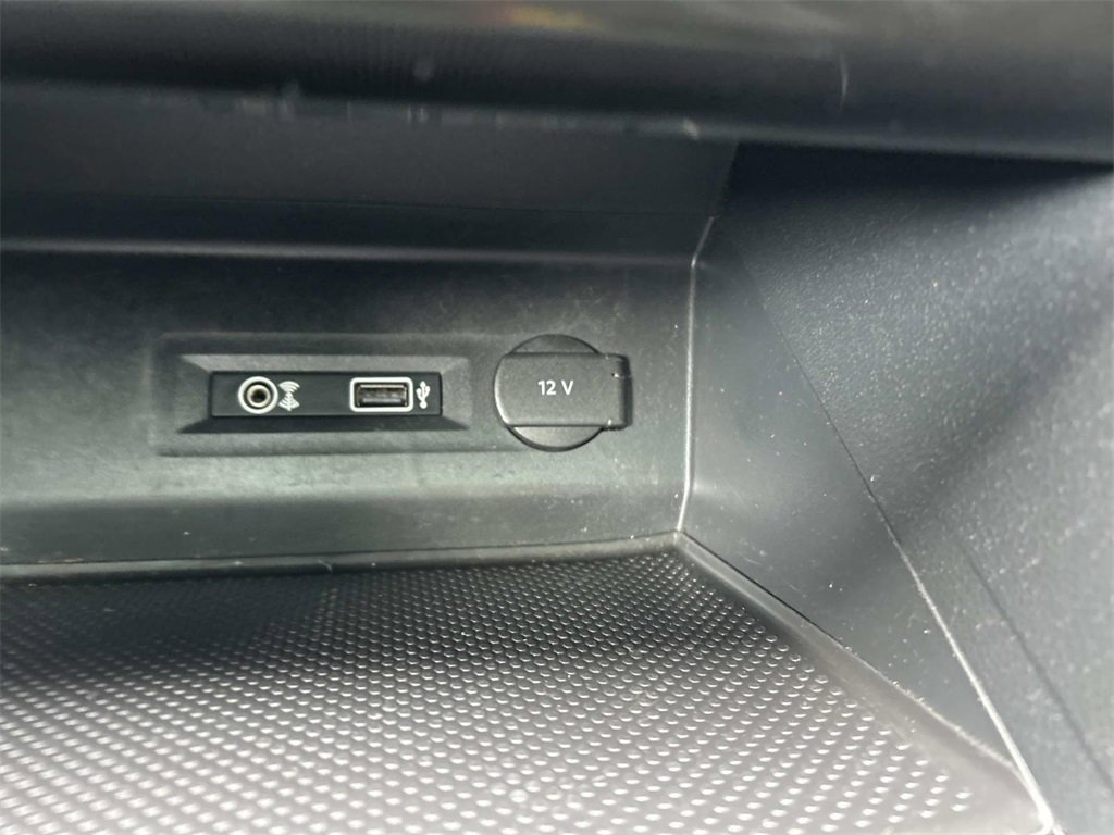 Used 2019 Volkswagen Atlas SEL Premium image 32