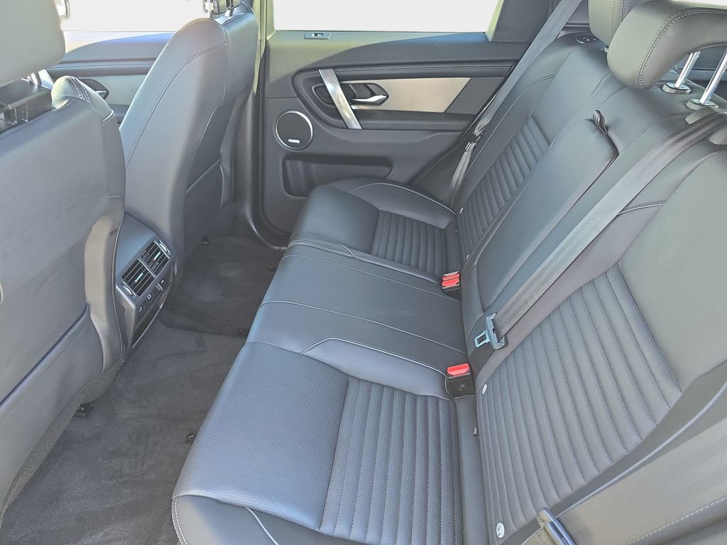 Certified 2025 Land Rover Discovery Sport Dynamic SE AWD/4WD image 14