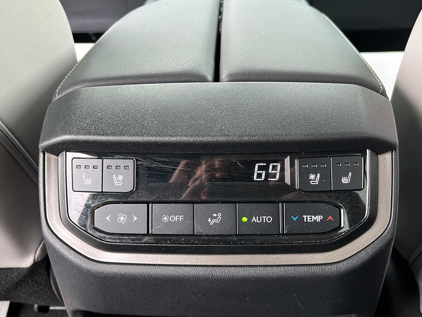 Used 2024 Lexus TX 350 AWD w/ Captains Chair Package image 27