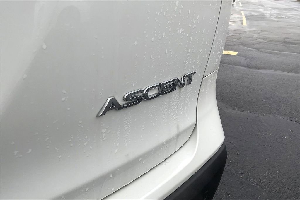 Certified 2024 Subaru Ascent Premium w/ Convenience Package image 9