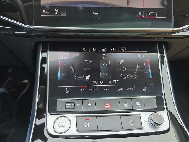 Used 2020 Audi Q7 3.0T Premium Plus AWD/4WD image 28