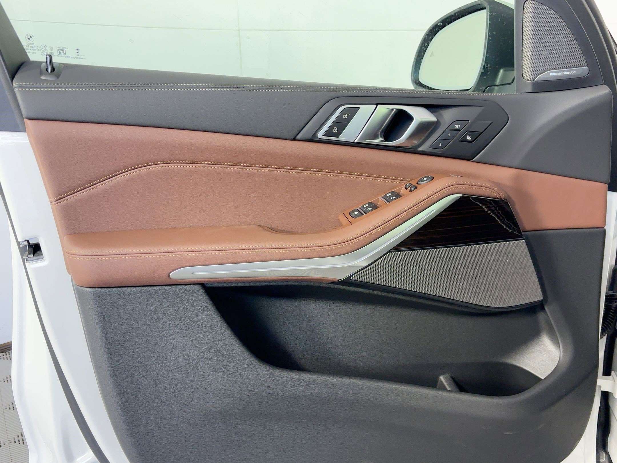 New 2026 BMW X5 sDrive40i w/ Climate Comfort Package image 11