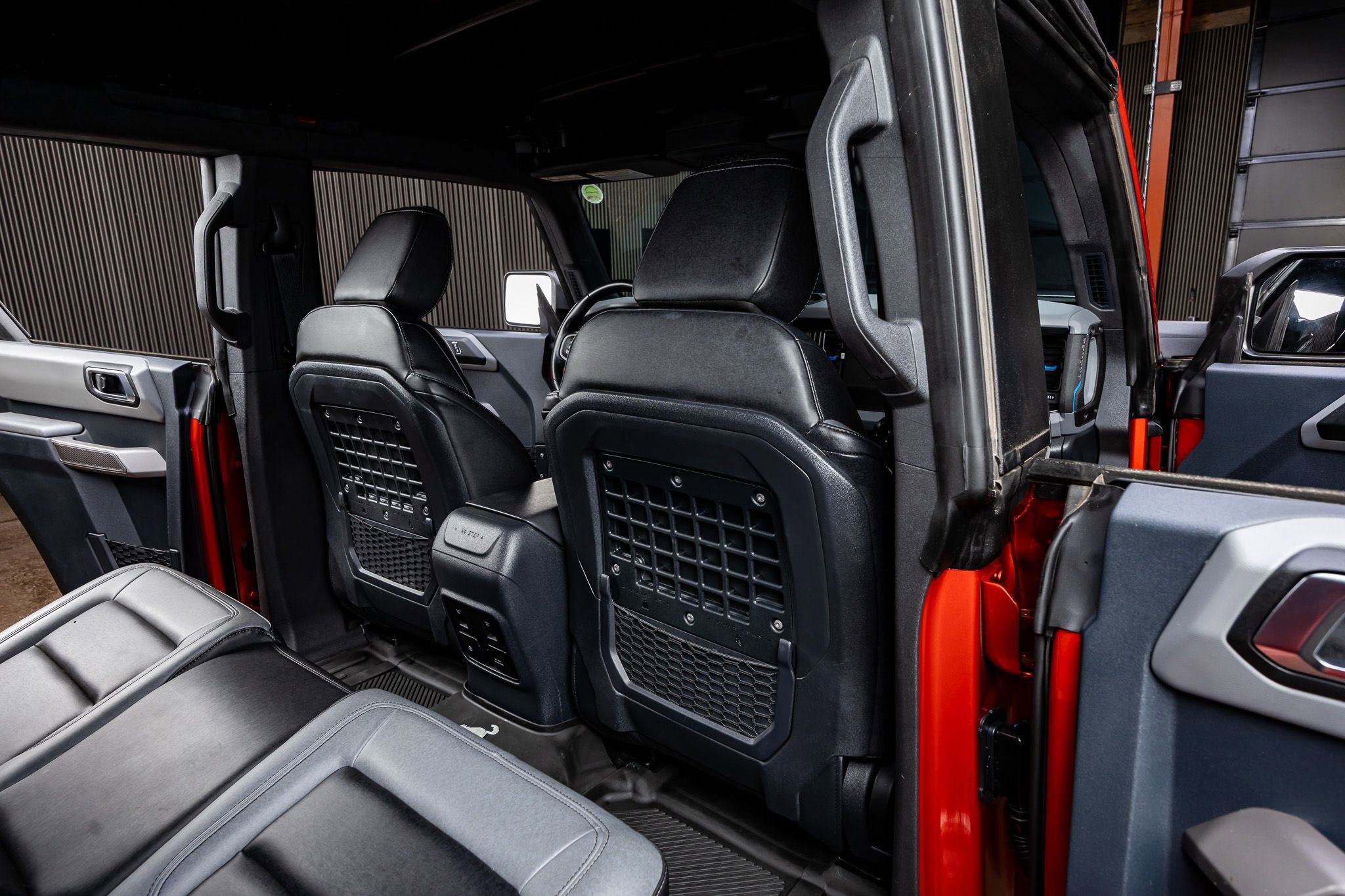 Used 2023 Ford Bronco Black Diamond w/ Sasquatch Package image 38