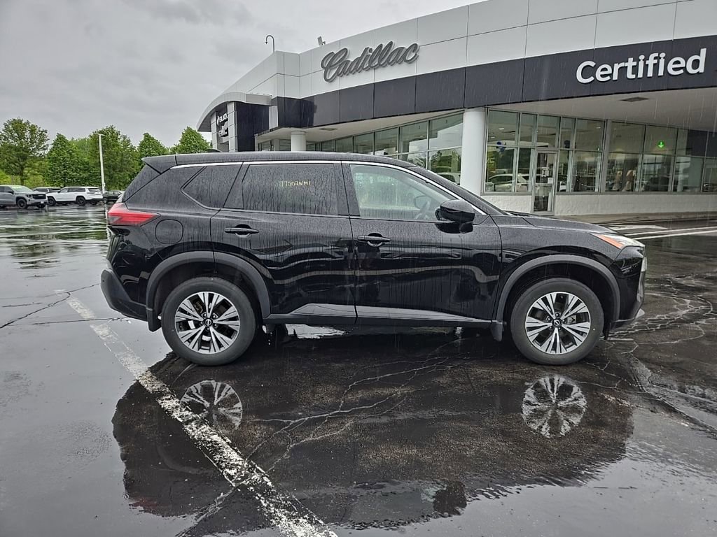 Used 2023 Nissan Rogue SV AWD/4WD image 6