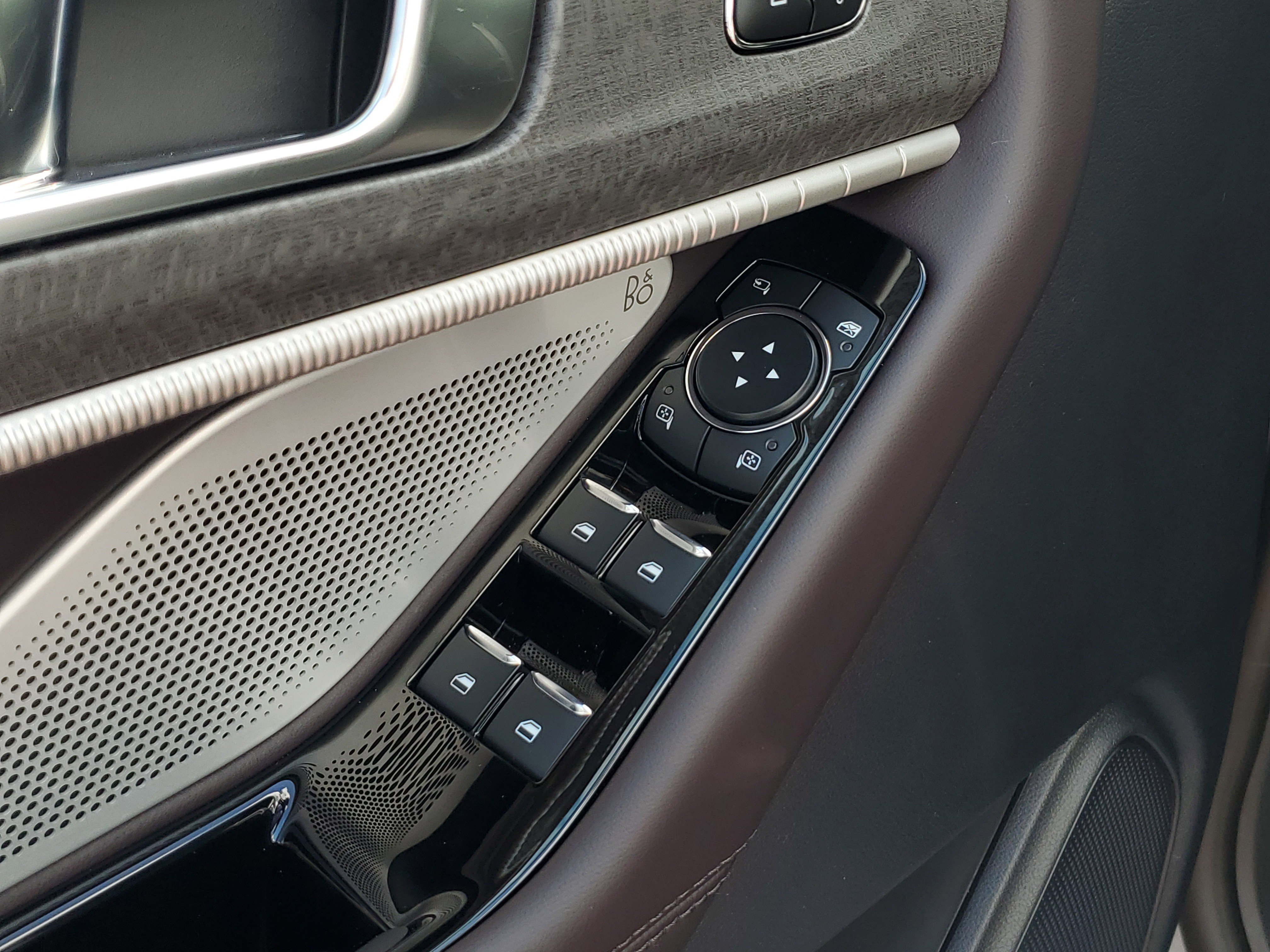 New 2026 Ford Explorer Platinum RWD image 19