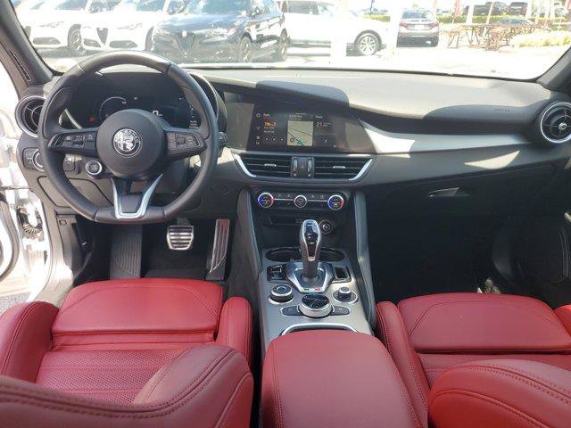New 2024 Alfa Romeo Giulia Ti w/ Performance Driving Package RWD image 6