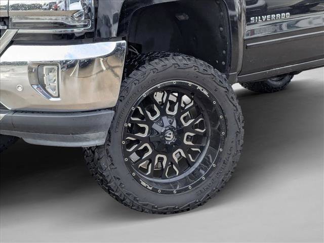 Used 2018 Chevrolet Silverado 1500 LT w/ All Star Edition image 20