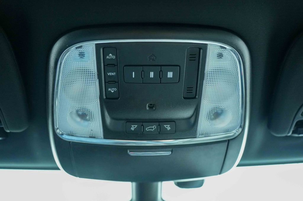 Used 2020 Dodge Durango GT AWD/4WD image 37