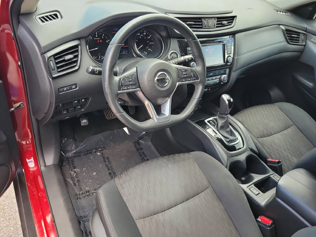 Used 2018 Nissan Rogue SV AWD/4WD image 21