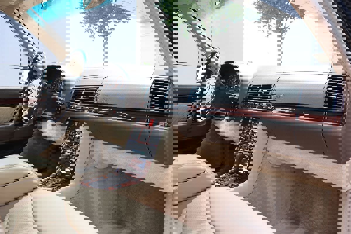 Used 1995 Mercedes-Benz S 320 image 12