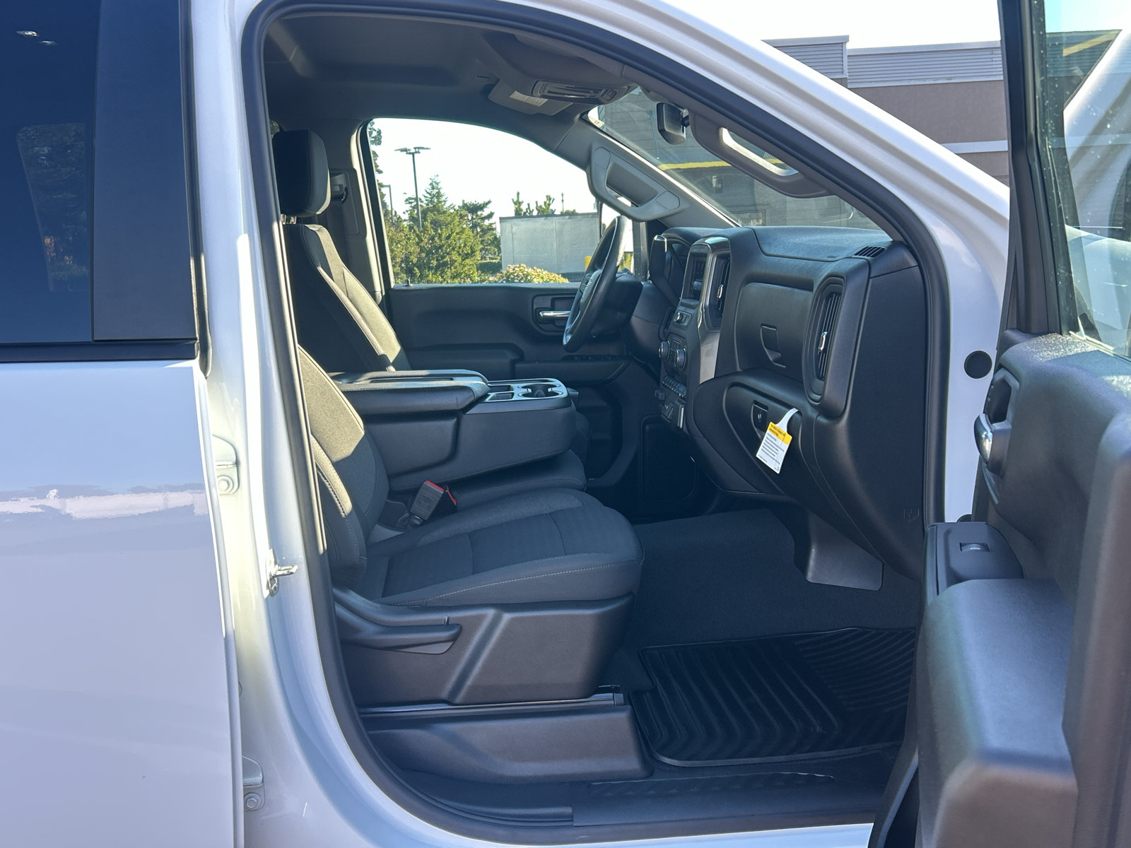 Used 2025 Chevrolet Silverado 2500 Custom w/ Custom Value Package AWD/4WD image 27