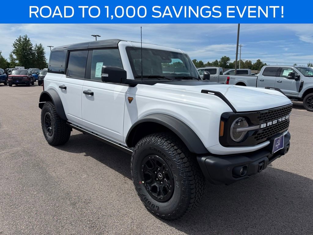 New 2025 Ford Bronco Badlands image 9