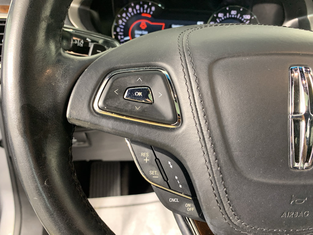 Used 2020 Lincoln MKZ Reserve w/ Elements Package AWD/4WD image 19
