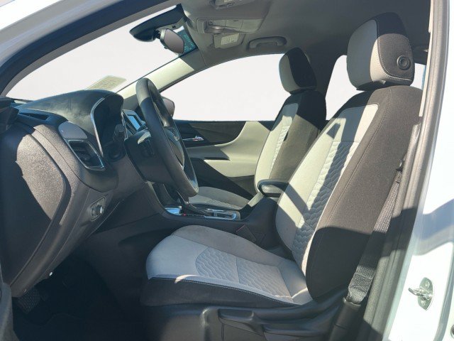 Used 2021 Chevrolet Equinox LS w/ LPO, Floor Liner Package FWD image 2