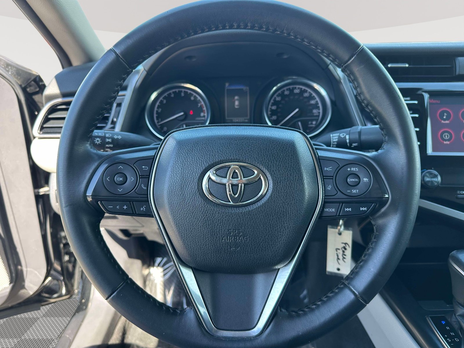 Used 2020 Toyota Camry SE image 13