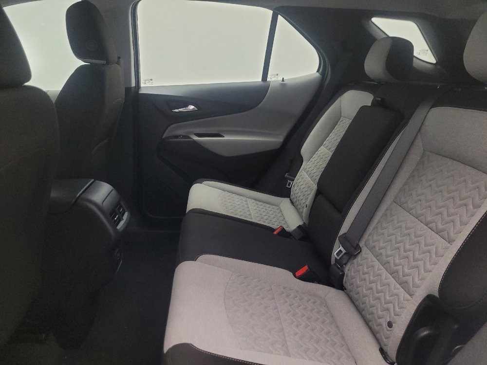 Used 2022 Chevrolet Equinox LS w/ LPO, Floor Liner Package FWD image 18