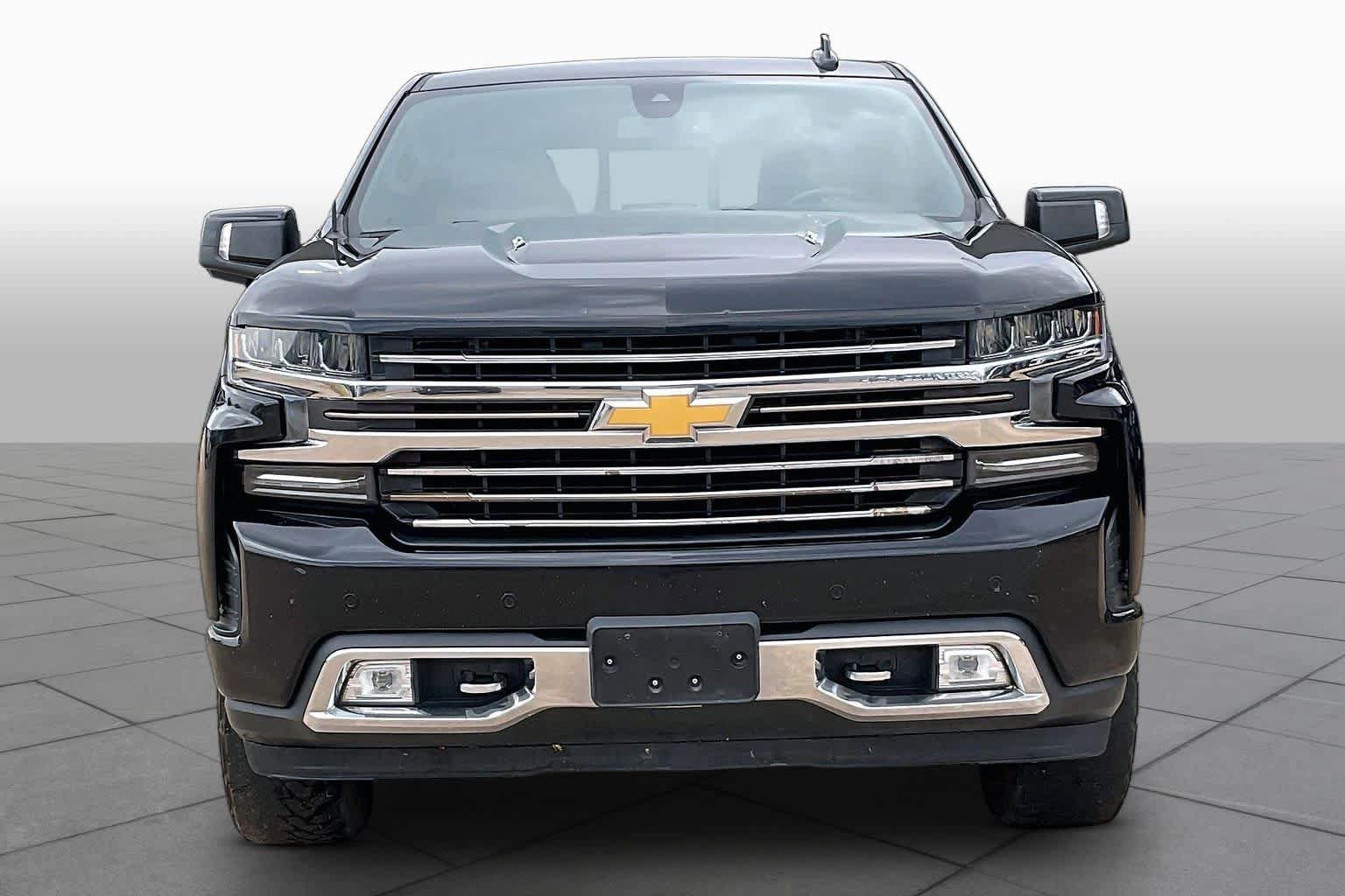 Used 2019 Chevrolet Silverado 1500 High Country w/ Trailer Camera Package AWD/4WD image 4