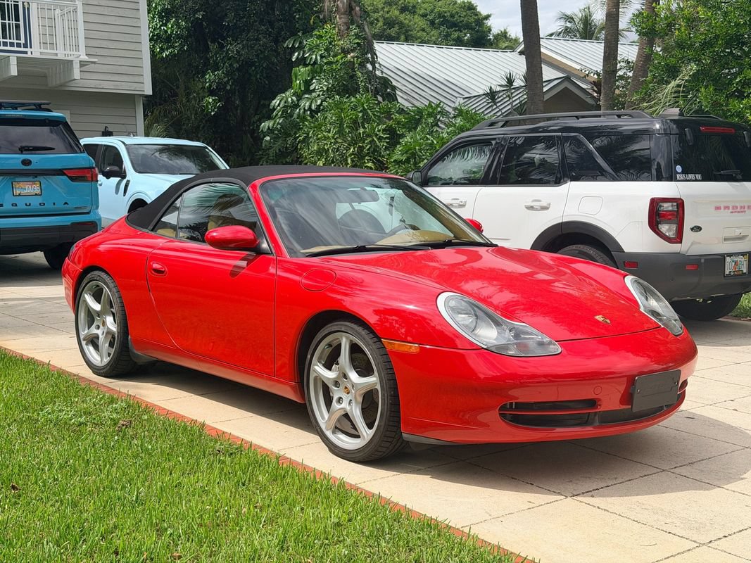 Used 2000 Porsche 911 Carrera 4 AWD/4WD image 3