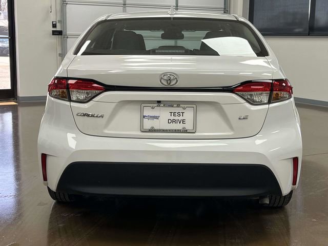 Used 2025 Toyota Corolla LE image 7
