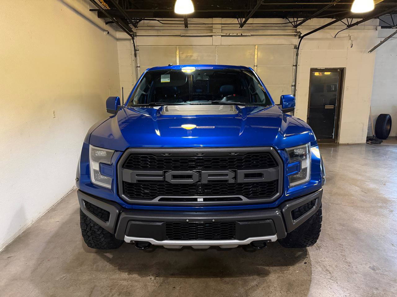 Used 2018 Ford F150 Raptor w/ Equipment Group 802A Luxury AWD/4WD image 4
